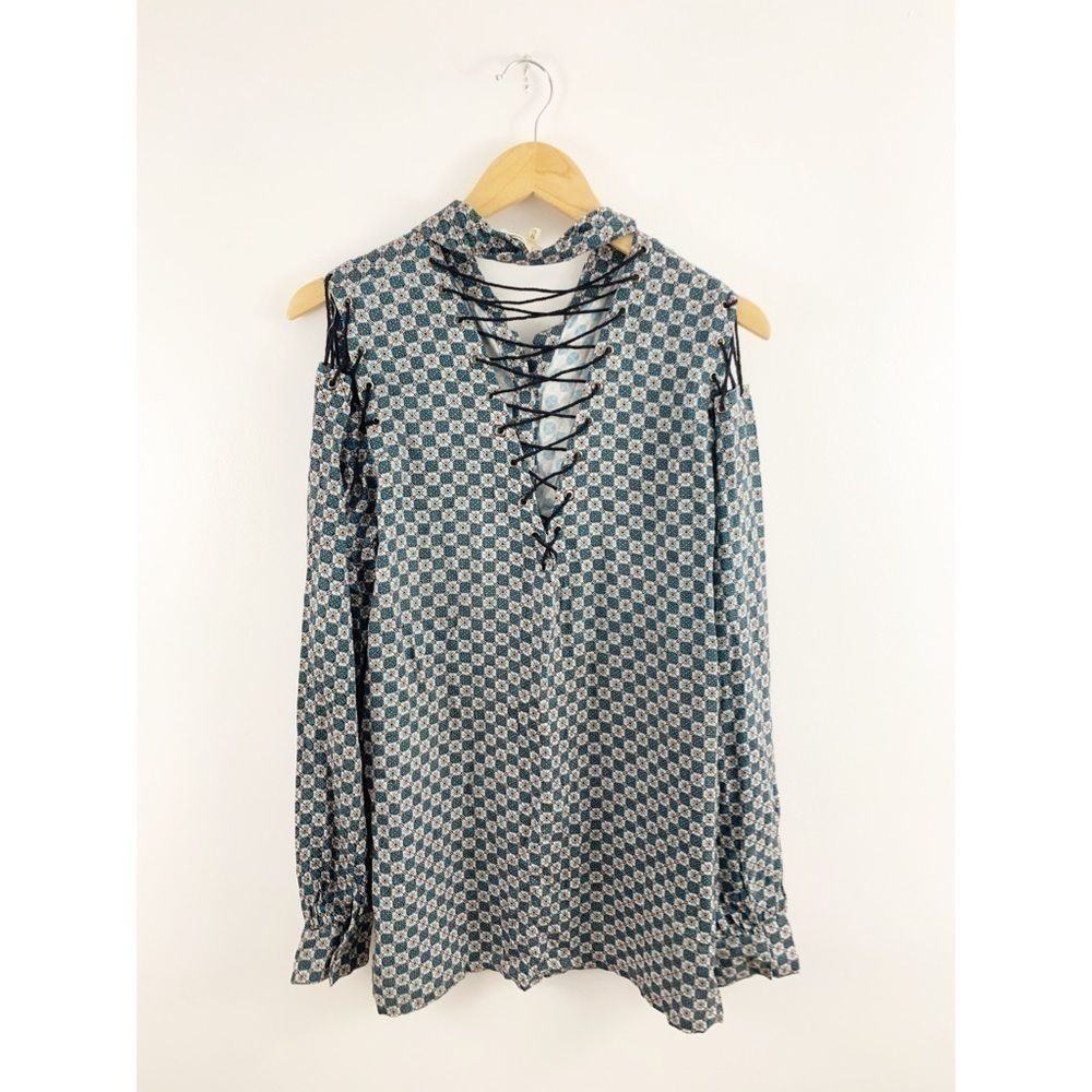 Gildedintent Cold Shoulder Button Down Shirt - image 5